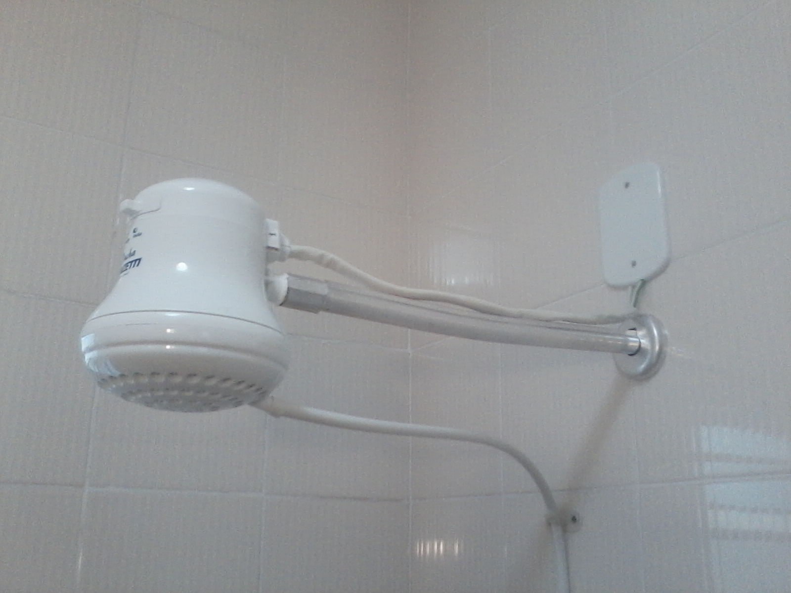 Chuveiro Elétrico em Americana: Instalação, Manutenção e Segurança com Eletricista chuveiro eletrico 1